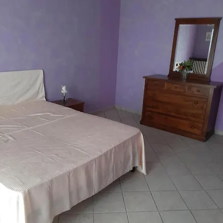 Casa Carbone * Serra (Cuneo)